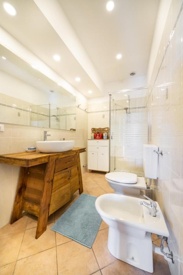 Apartamento Chez Elle Imperia Exterior foto